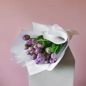 bouquet of purple tulip flowers